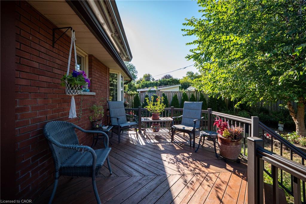 509 Walnut Crescent Property Photo 43