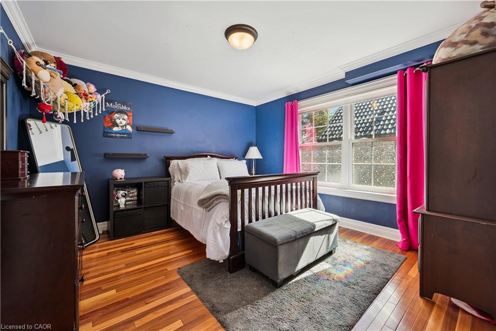 1039 Molesworth Street Property Photo 15