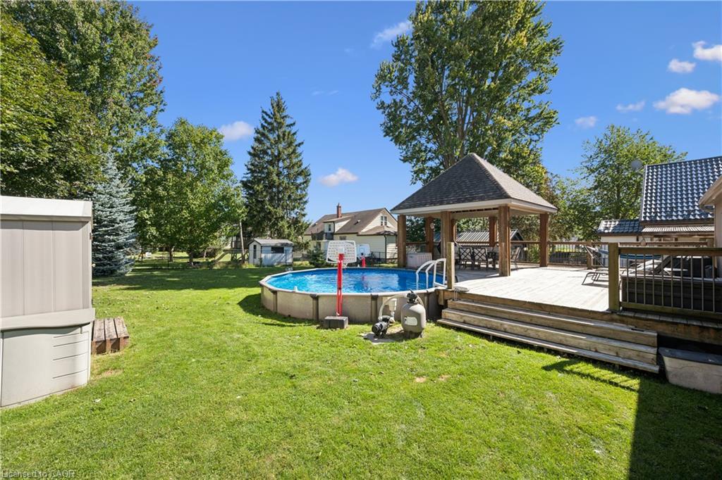 1039 Molesworth Street Property Photo 31