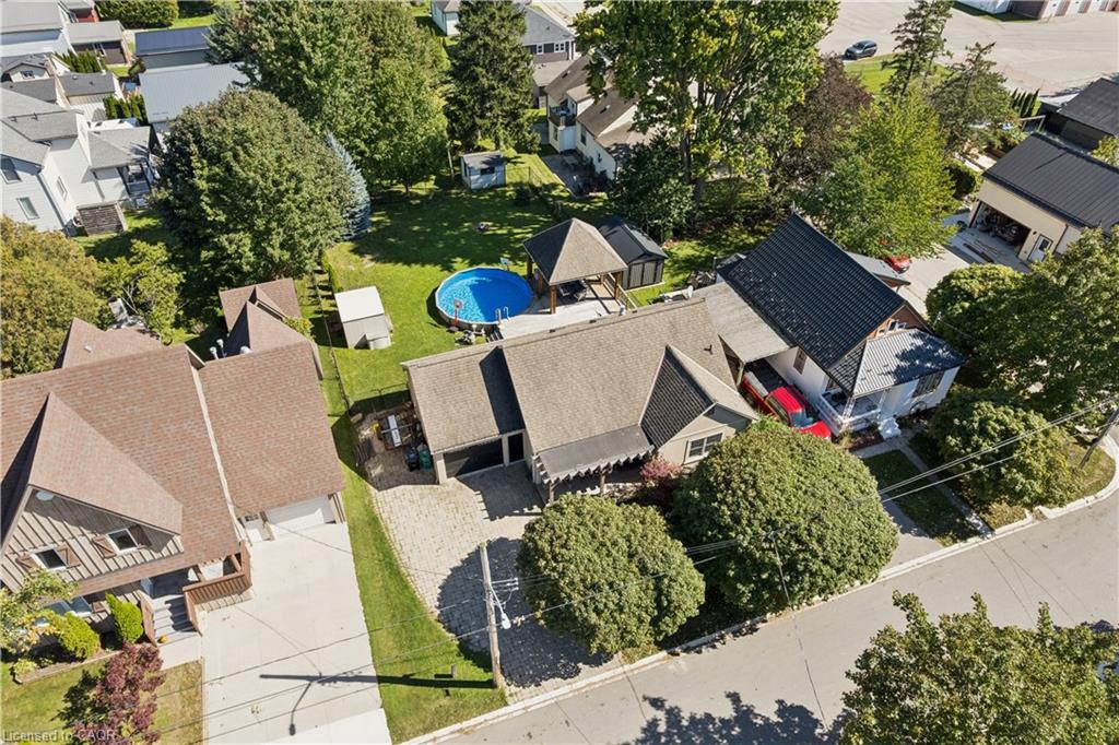 1039 Molesworth Street Property Photo 39