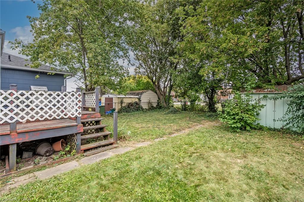 129 Selkirk Avenue Property Photo 4