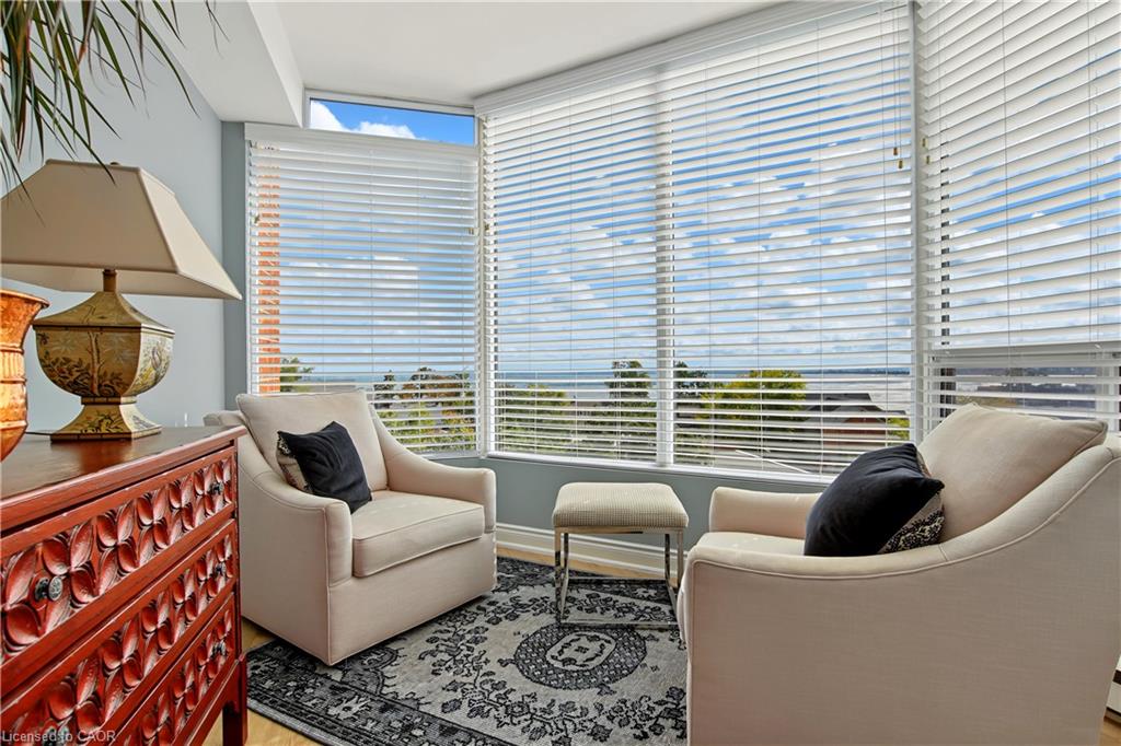 603-2121 Lakeshore Road Property Photo 1
