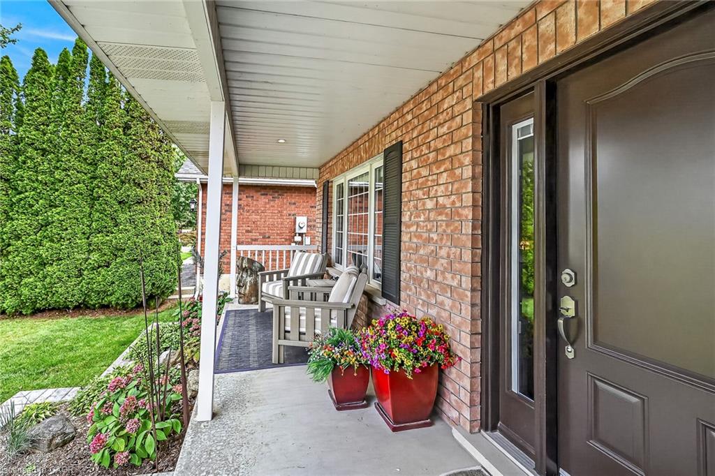 225 Dover Avenue Property Photo 4