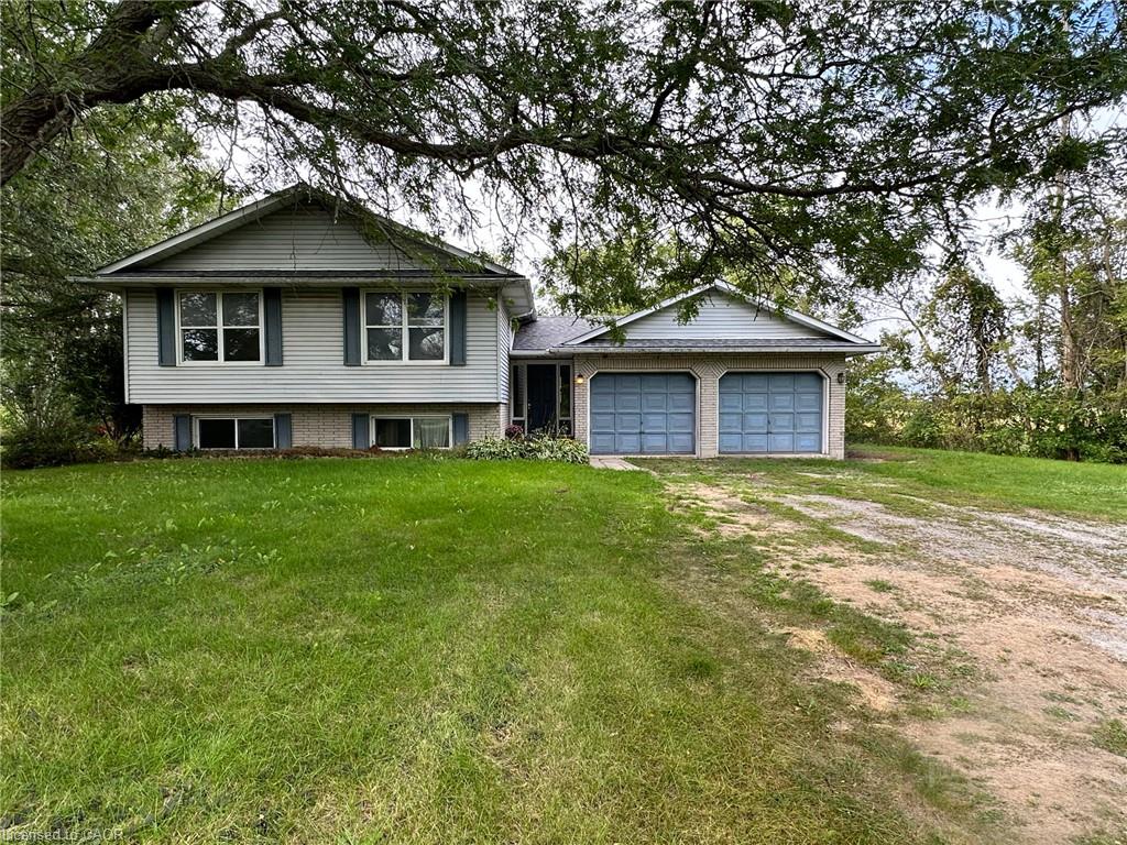 1919 Highway 3 E Property Photo 1