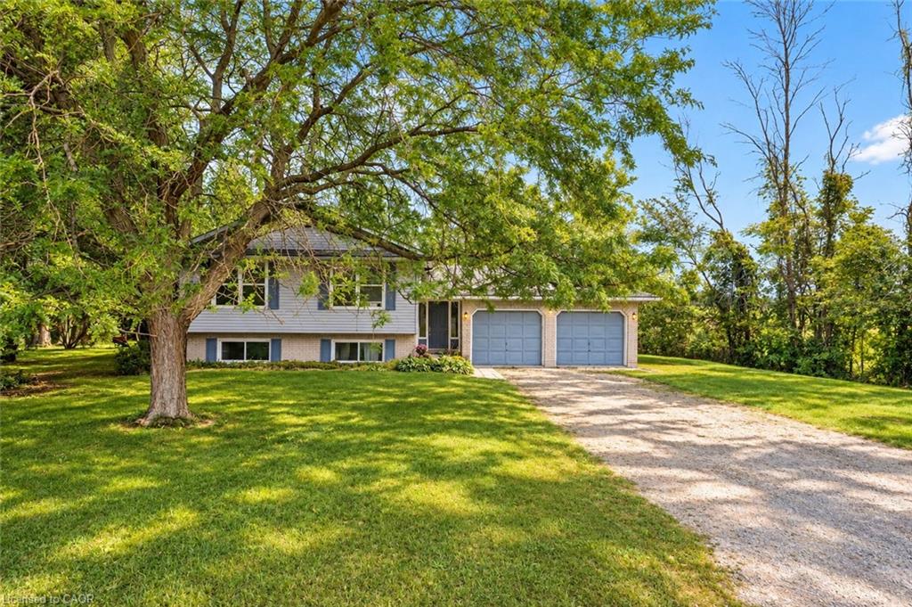 1919 Highway 3 E Property Photo 1
