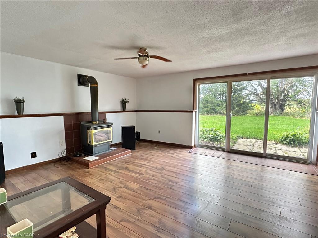 1919 Highway 3 E Property Photo 27