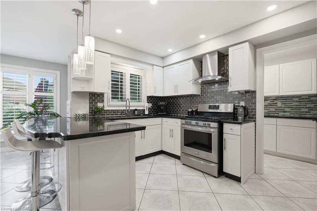 35 Lido Drive Property Photo 11