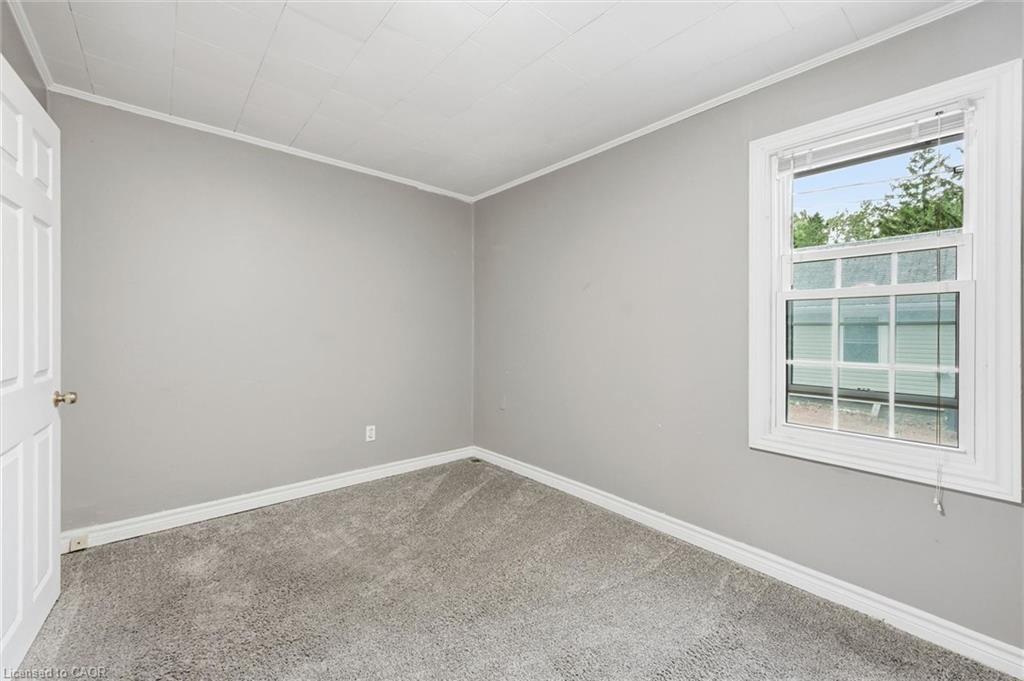 288 Oxford Avenue Property Photo 14