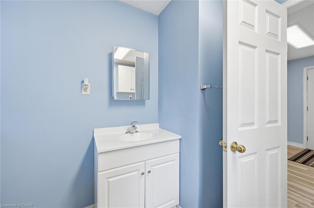288 Oxford Avenue Property Photo 22