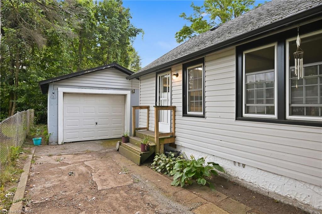 288 Oxford Avenue Property Photo 23
