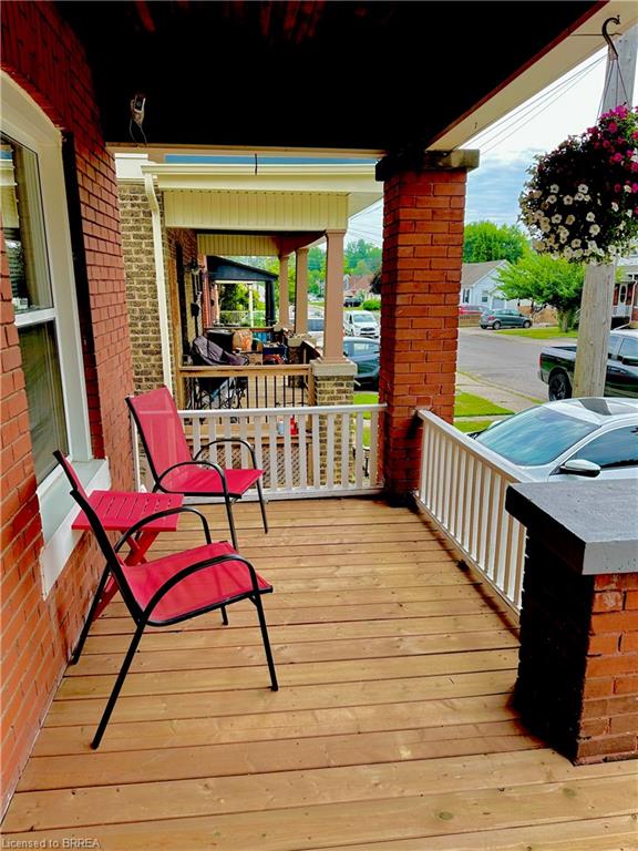 104 Mary Street Property Photo 3