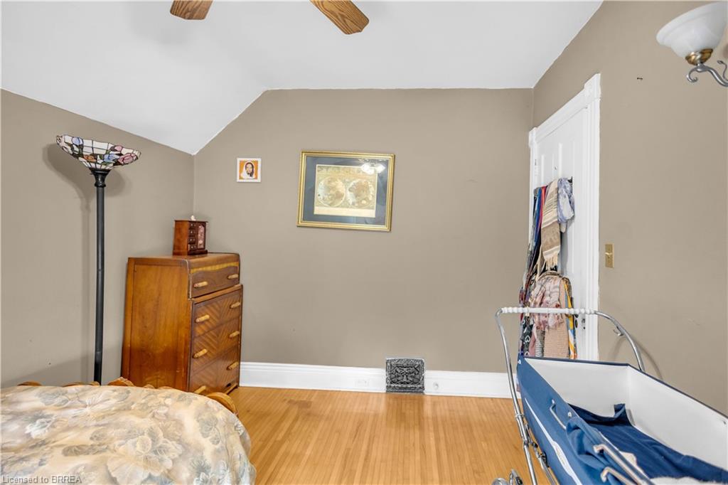 113 Sydenham Street Property Photo 32