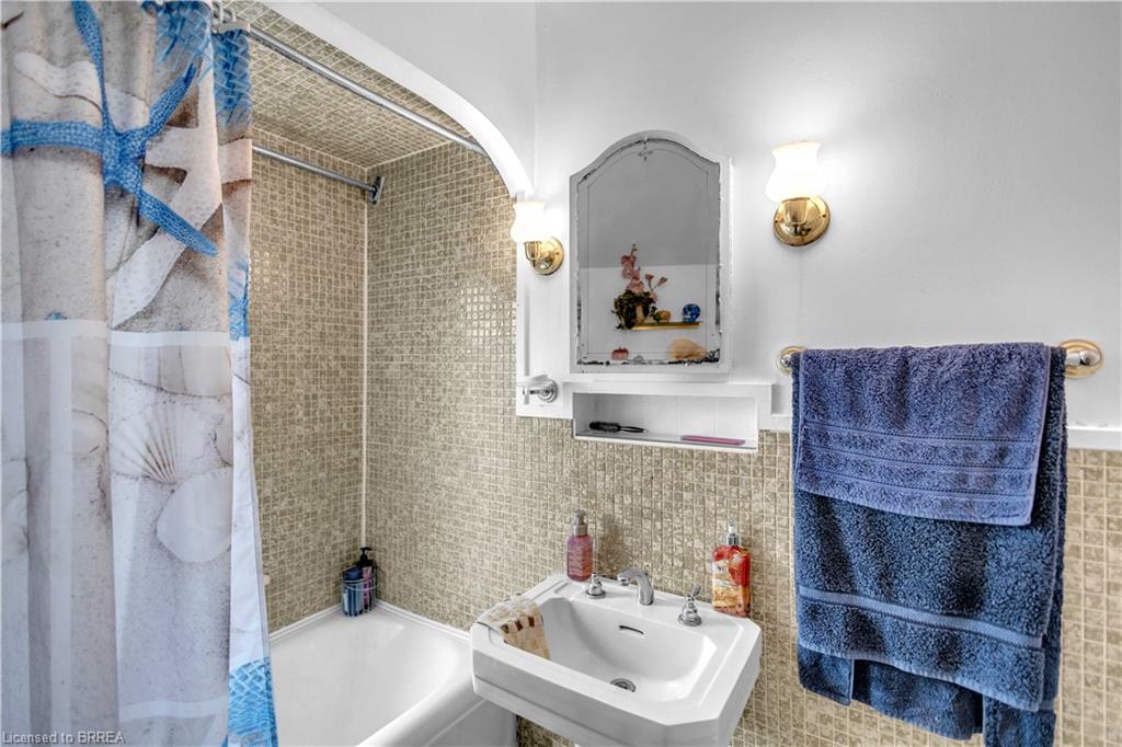 113 Sydenham Street Property Photo 34