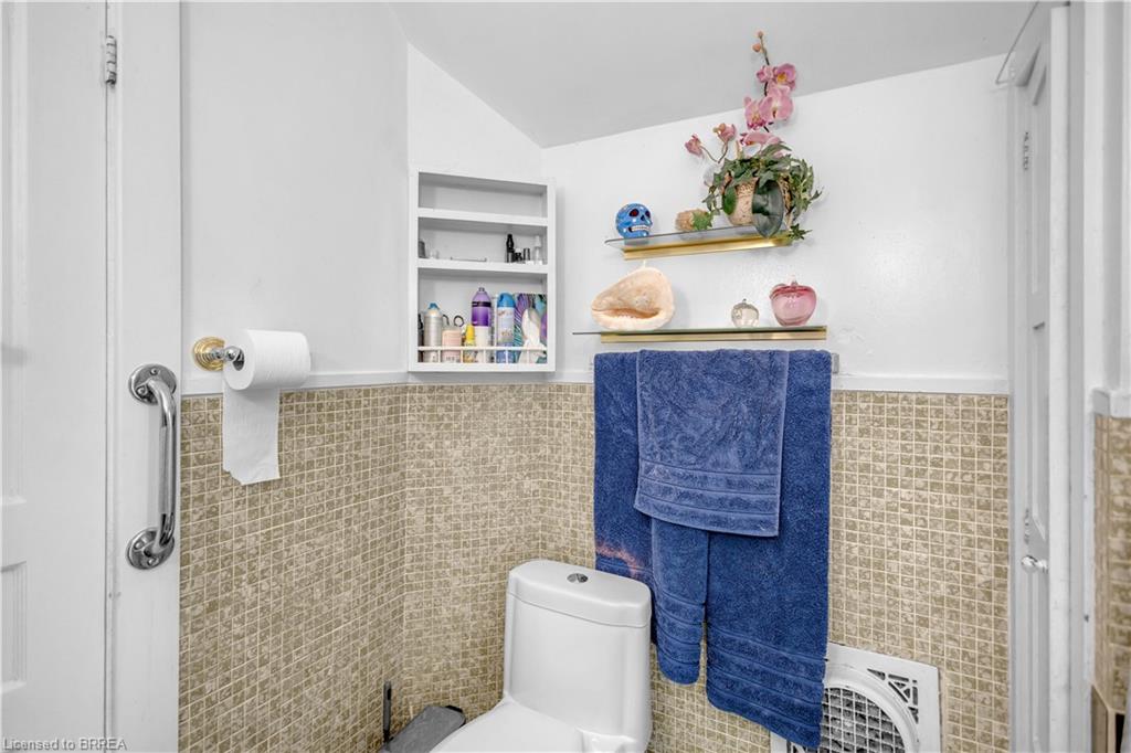 113 Sydenham Street Property Photo 35