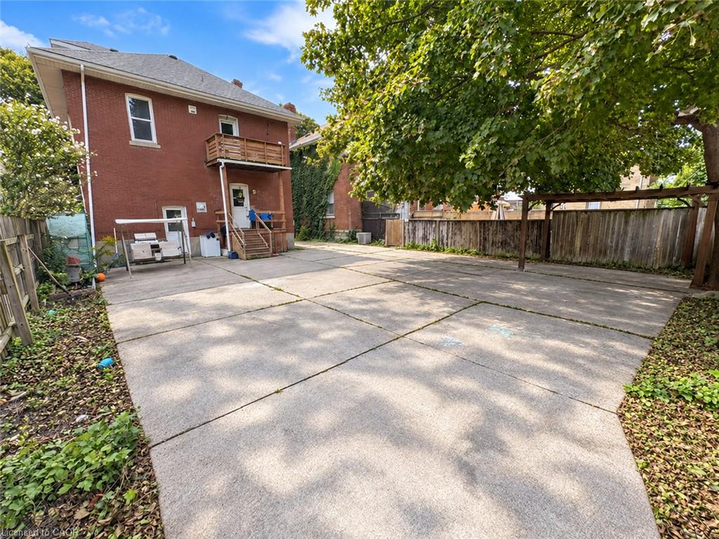 116 Cameron Street Property Photo 2