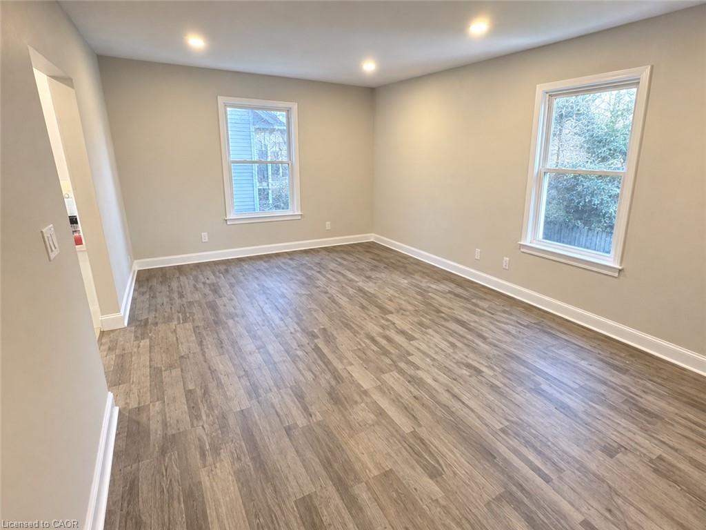 116 Cameron Street Property Photo 23