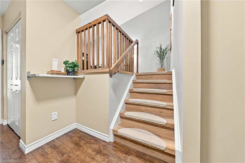 3453 Hannibal Road Property Photo 4