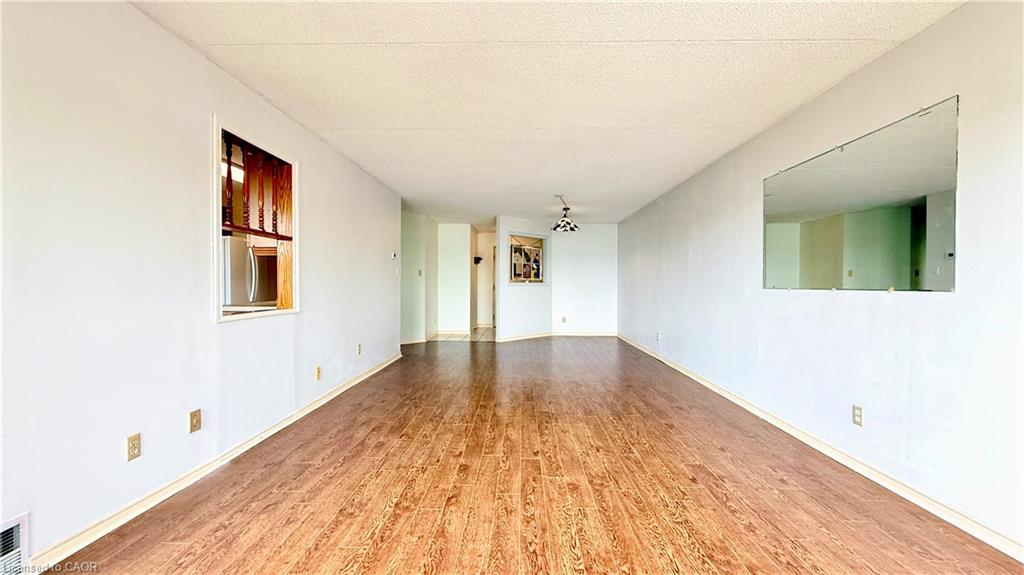 604-5 Mill Pond Court Property Photo 6
