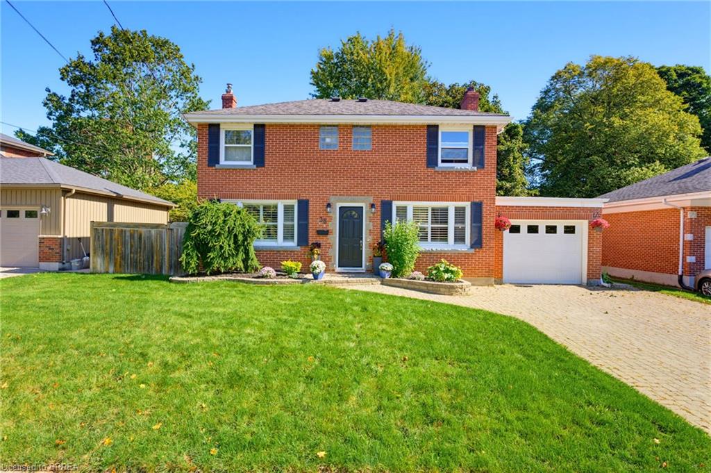 38 Admiral Road Property Photo 1