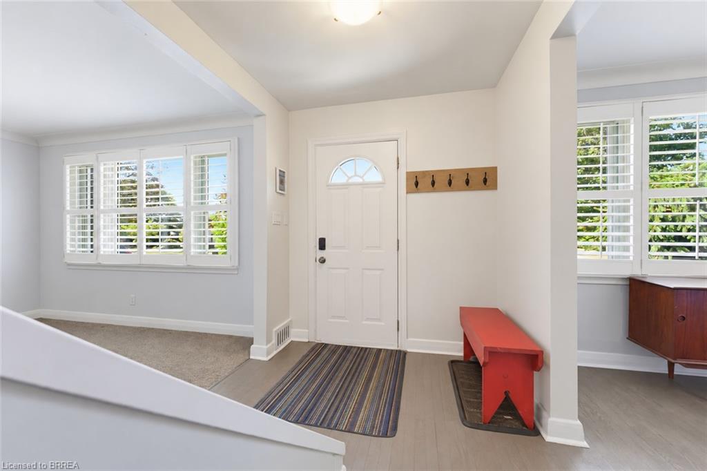 38 Admiral Road Property Photo 3