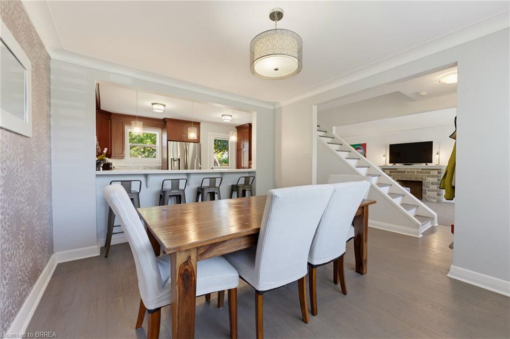 38 Admiral Road Property Photo 8
