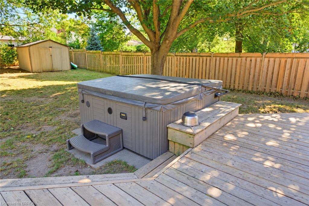 38 Admiral Road Property Photo 22