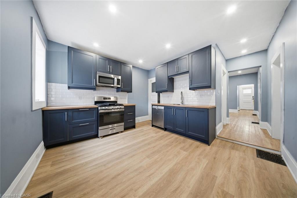 194 Brant Avenue Property Photo 15