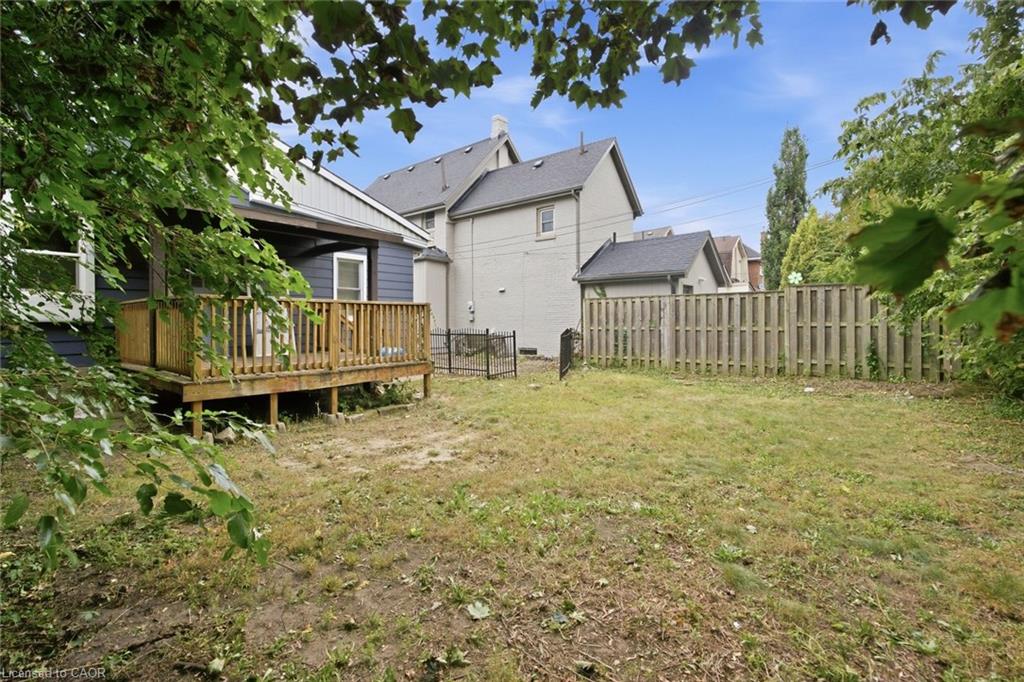 194 Brant Avenue Property Photo 21