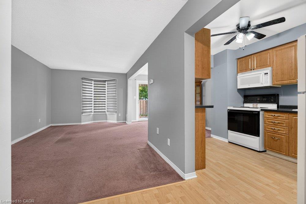 20-2 Royalwood Court Property Photo 11