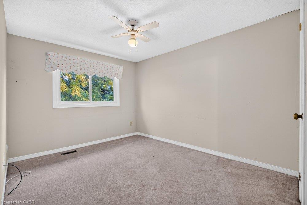 20-2 Royalwood Court Property Photo 33