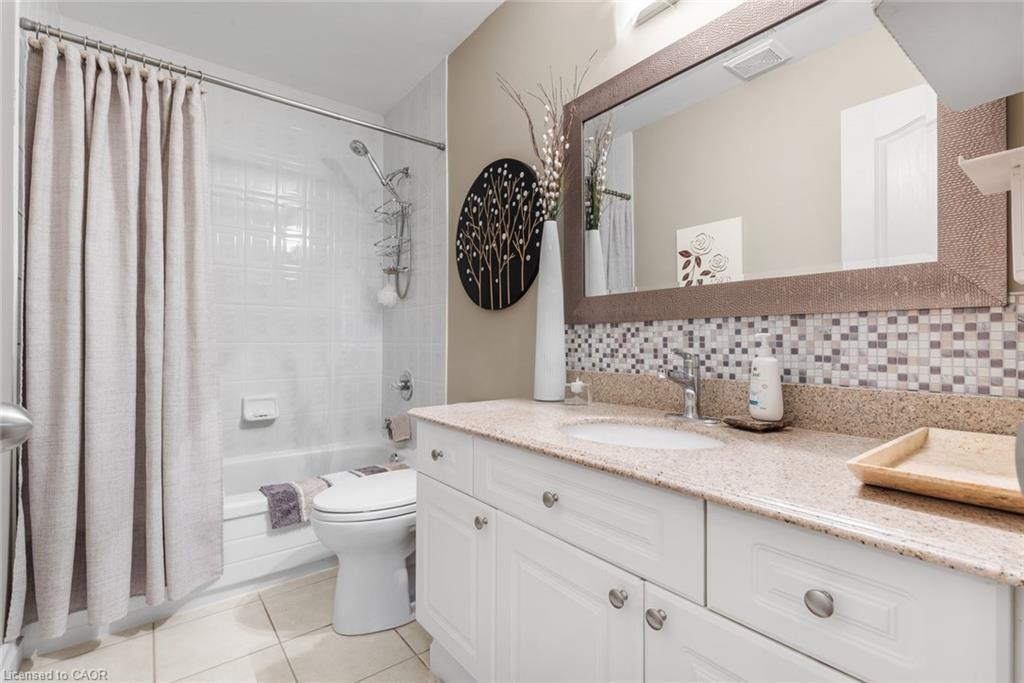 3602 Forest Bluff Crescent Property Photo 27