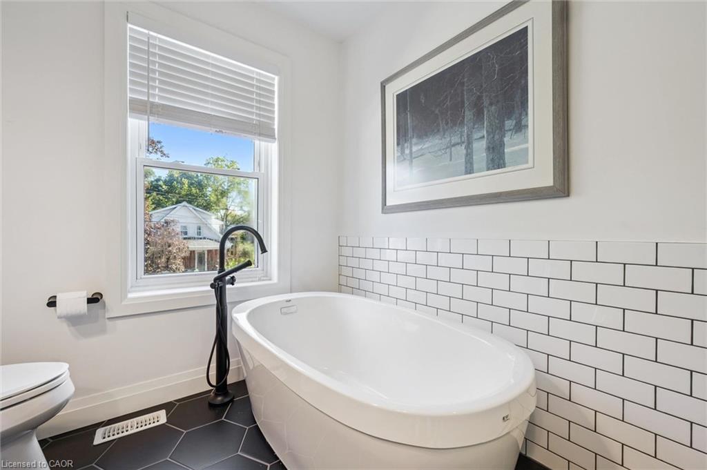 89 Northumberland Street Property Photo 34