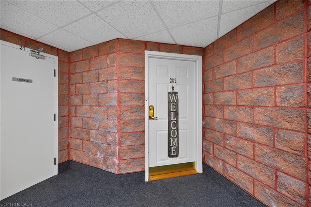 202-5 Mill Pond Court Property Photo 8