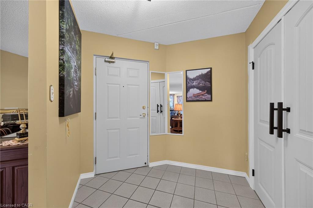 202-5 Mill Pond Court Property Photo 9