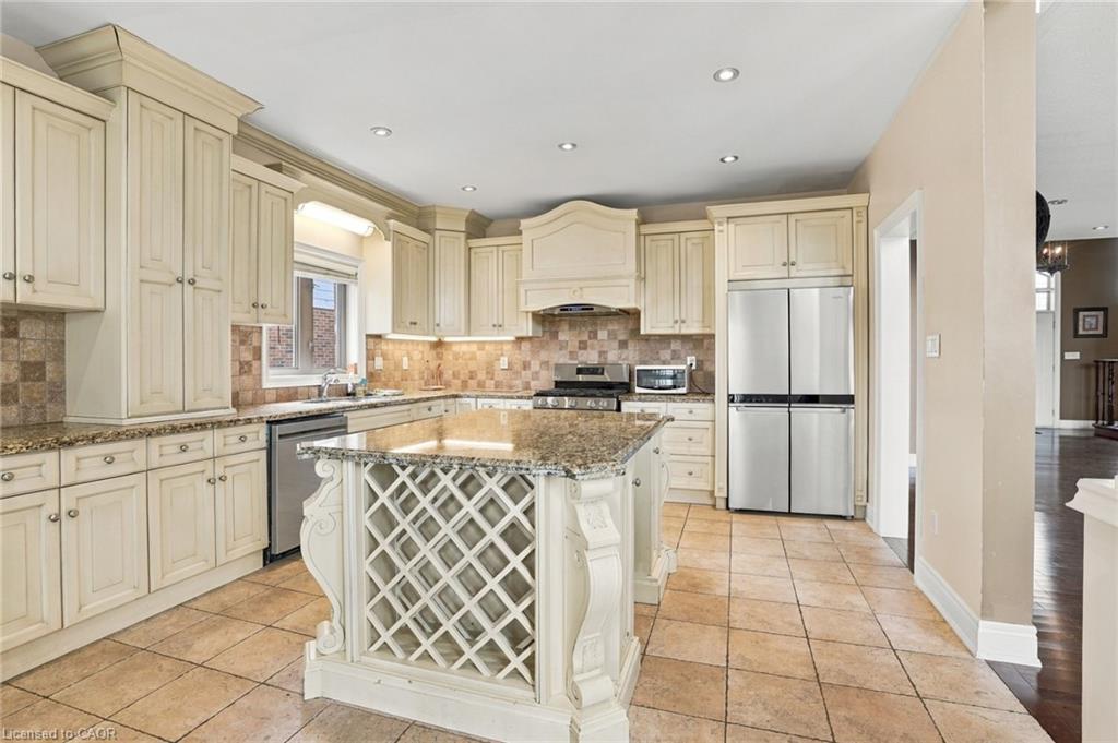 261 Federal Street Property Photo 17