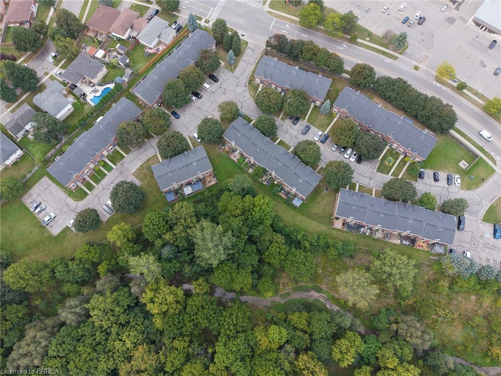 F-151 Brantwood Park Road Property Photo 29