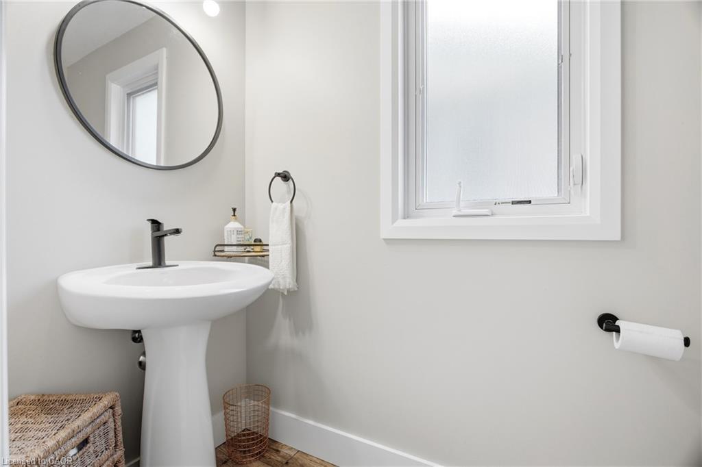 39 Maitland Street Property Photo 14