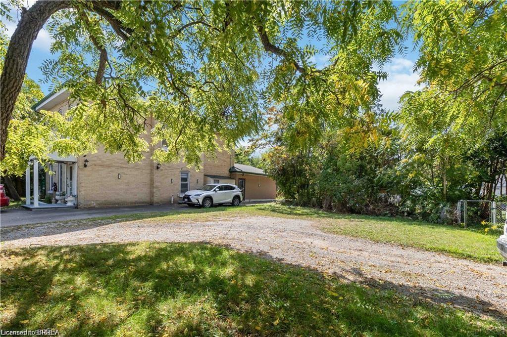 22 Park Avenue Property Photo 6
