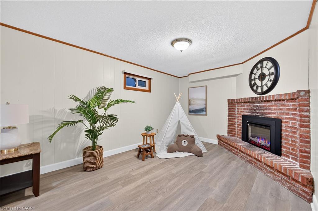 121 Southwood Drive Property Photo 32