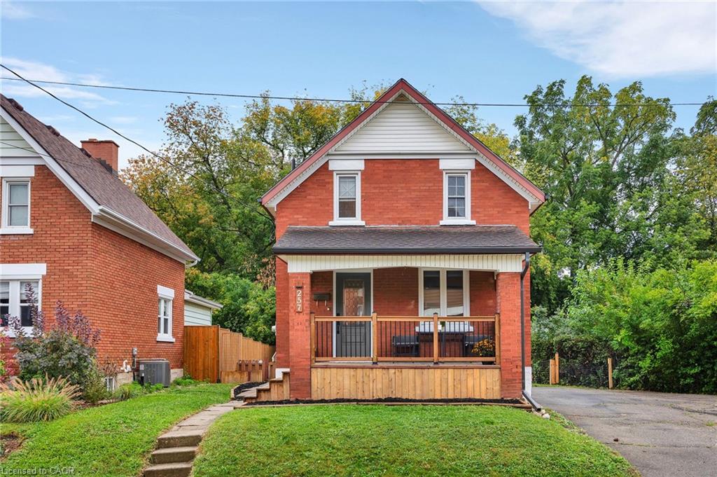 257 Guelph Street Property Photo 1