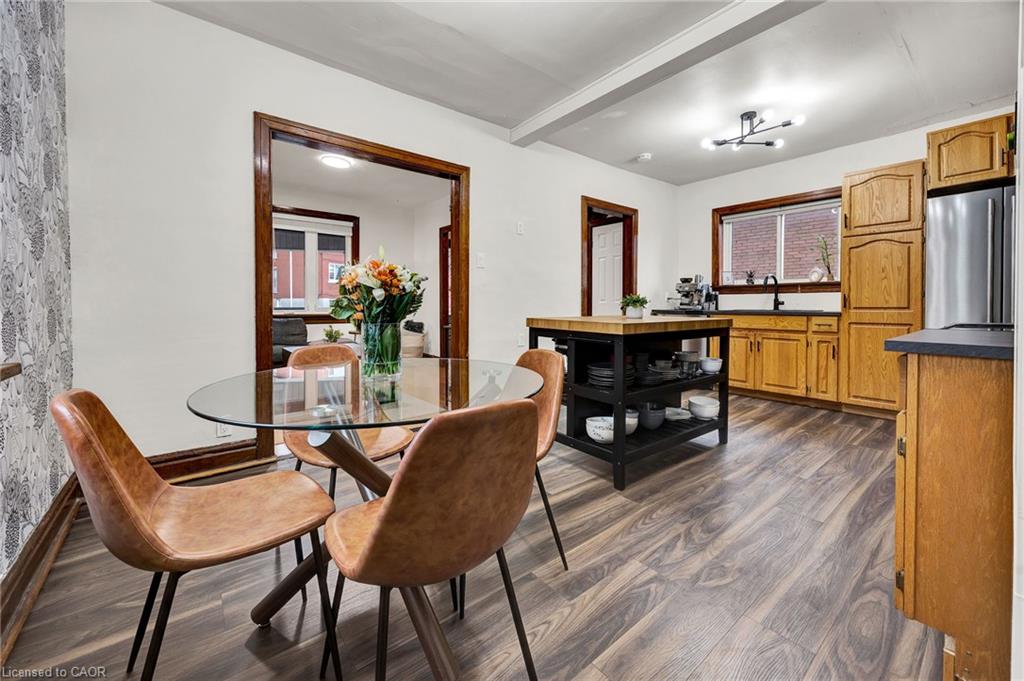 257 Guelph Street Property Photo 10