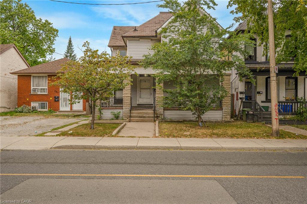 211 Wentworth Street N Property Photo 1