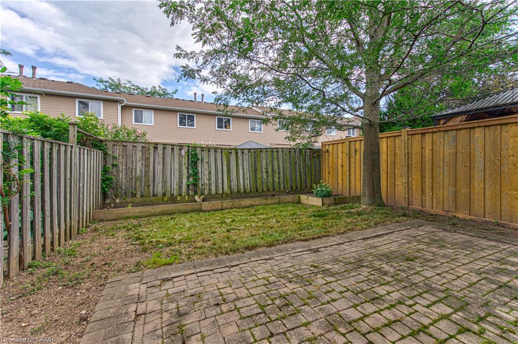 86 Chelsea Crescent Property Photo 34