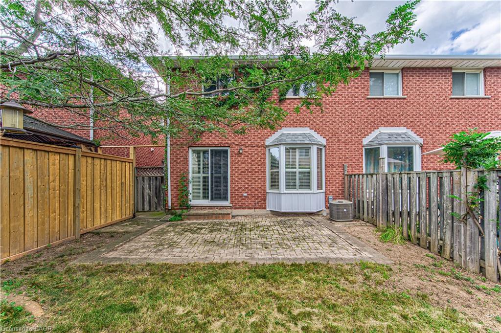 86 Chelsea Crescent Property Photo 37