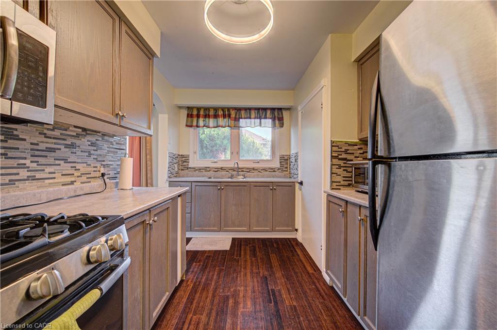 3160 Binbrook Road Property Photo 4