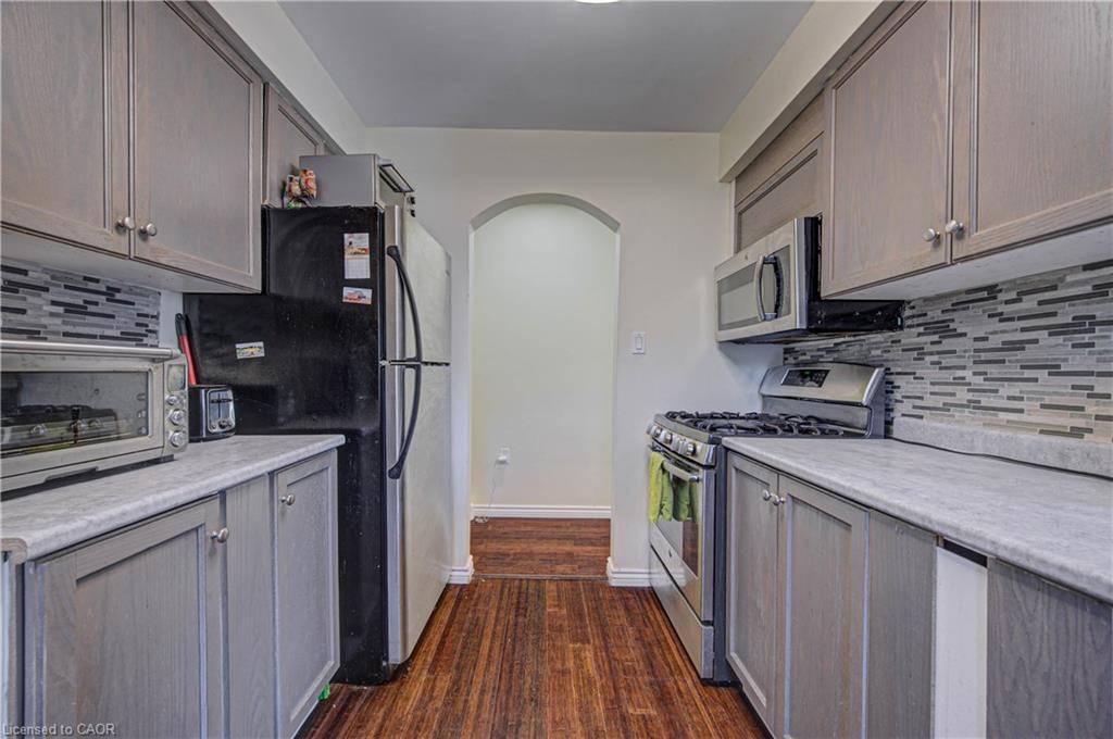 3160 Binbrook Road Property Photo 5