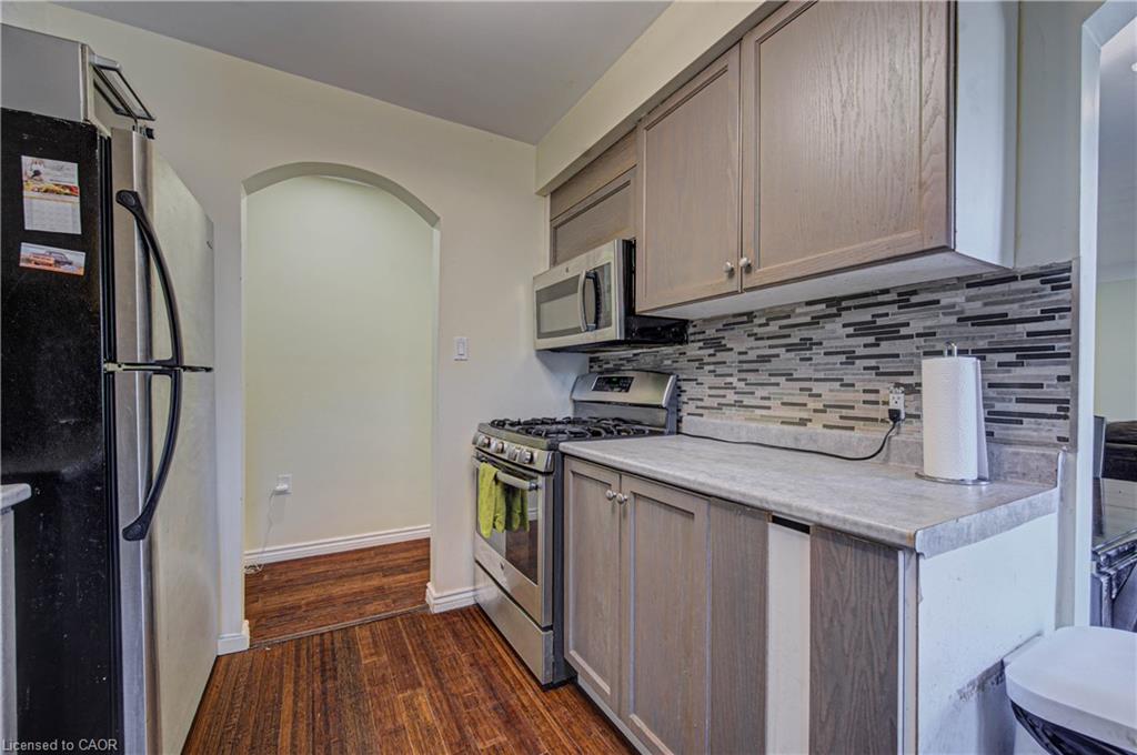 3160 Binbrook Road Property Photo 6