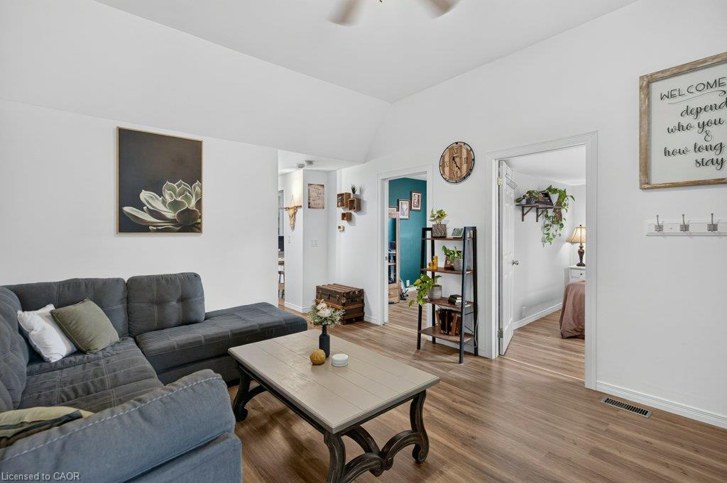 147 Pearl Street Property Photo 10