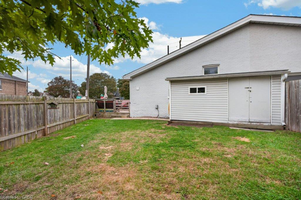 147 Pearl Street Property Photo 33