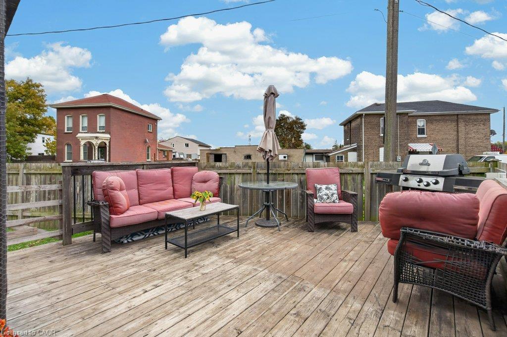 147 Pearl Street Property Photo 37